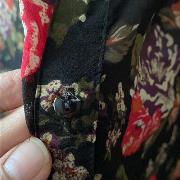 Blouse - Picture 3 of 3